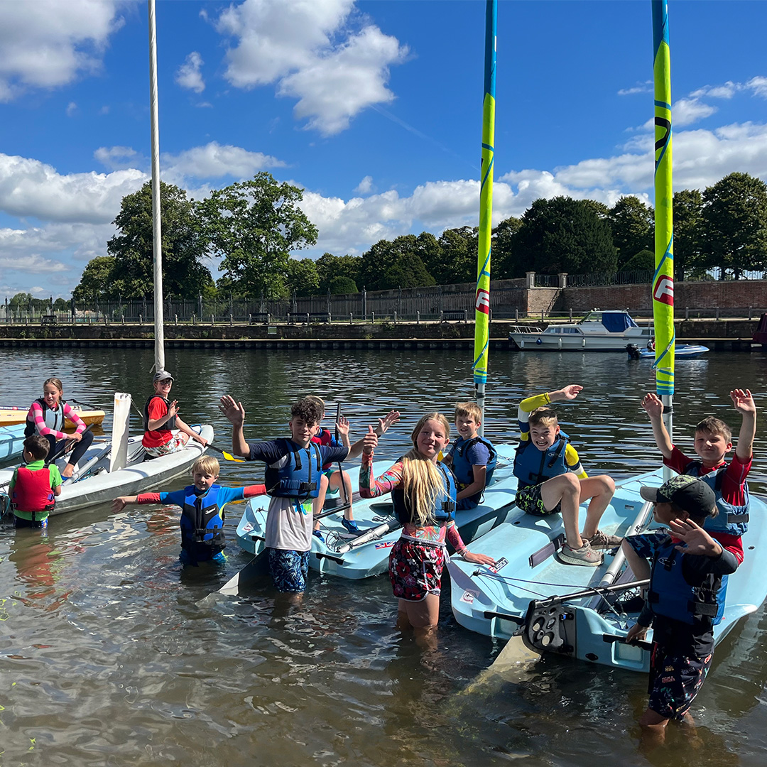 children sailing at Hampton Court